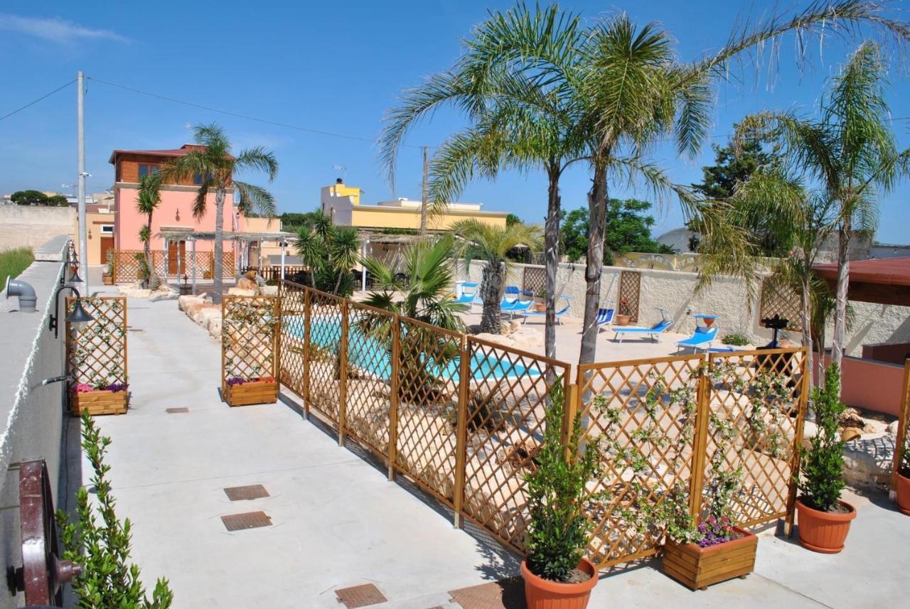 Il Germoglio Hotell Bisceglie Exteriör bild